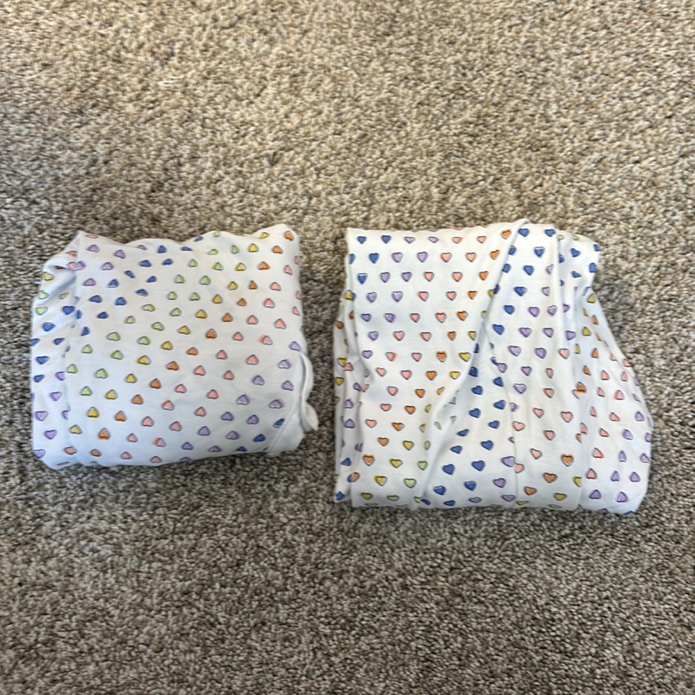 Roller Rabbit PJ set, disco hearts, KIDS TOP AND BOTTOM